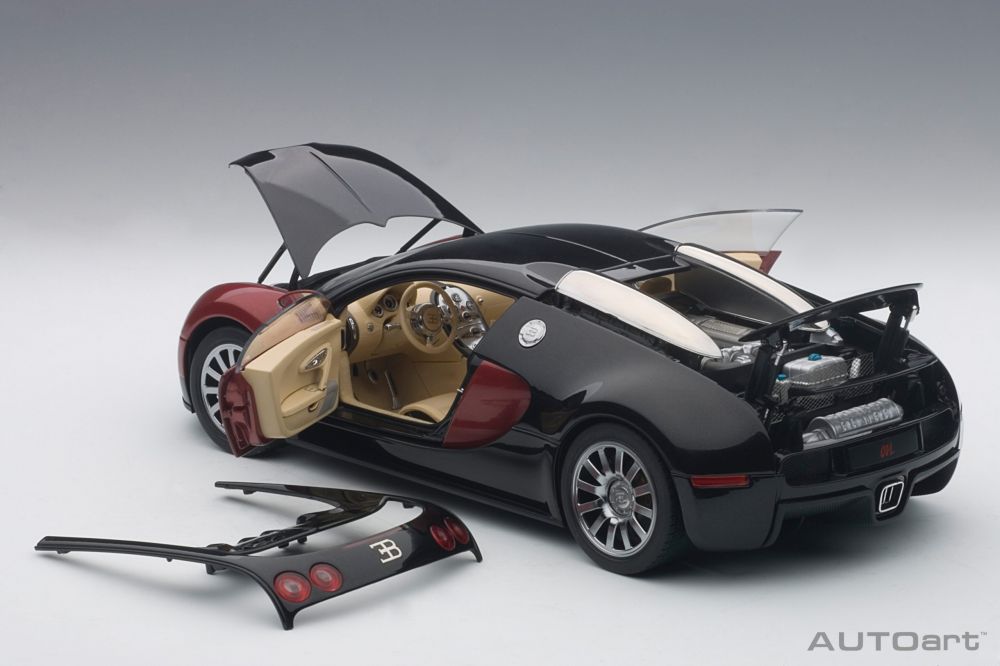 23/10/en/autoart-bugatti-veyron-118-4.jpg