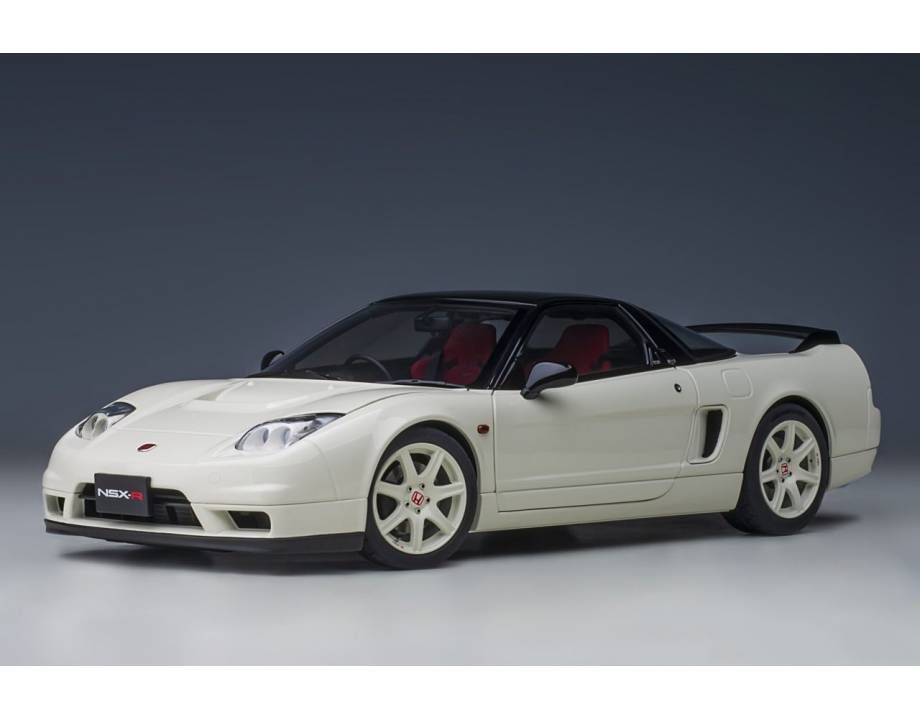 23/10/en/autoart-honda-nsx-r-diecast-118-white-1.jpg