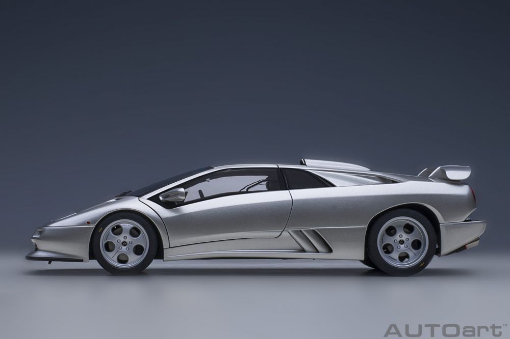 AutoArt Lamborghini Diablo SE JOTA 1:18