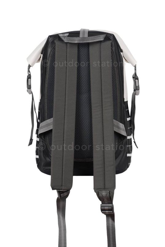 feelfree-waterproof-backpack-dry-tank-mini-paris-chic-TNKMINICHIC-2.jpg