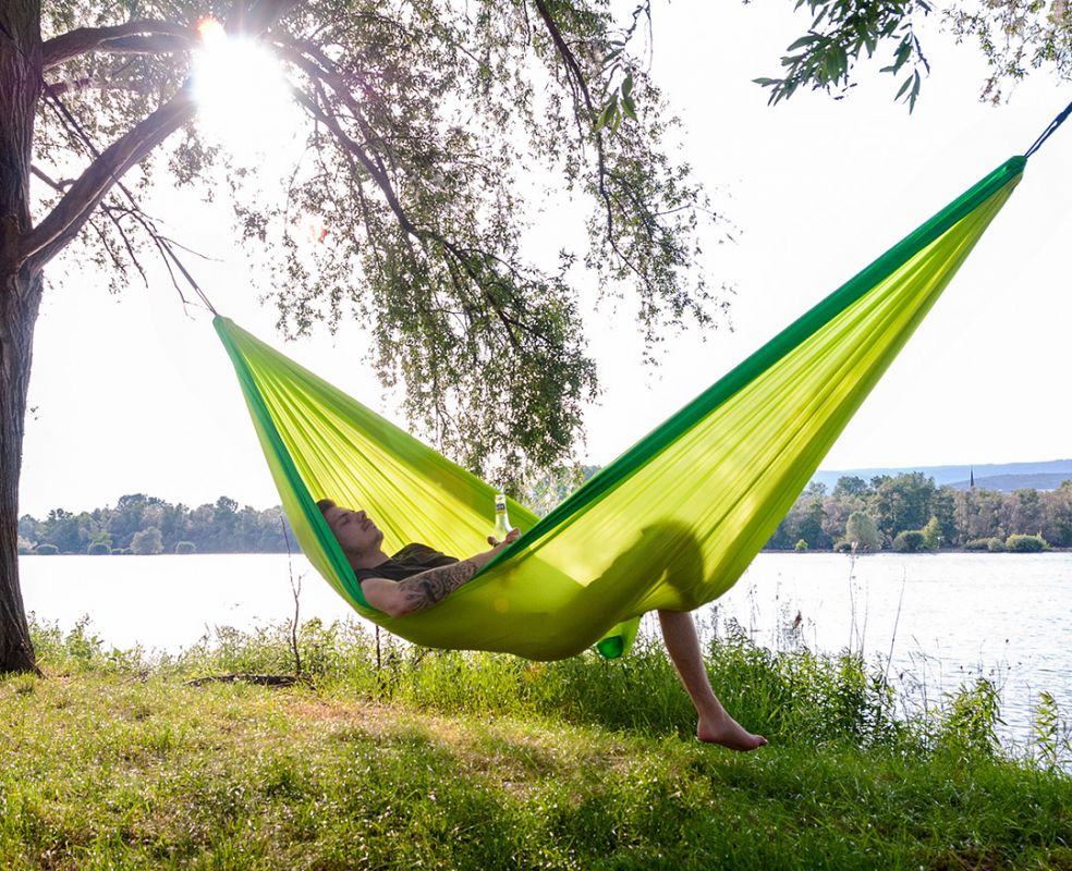 La Siesta travel hammock Colibri lime