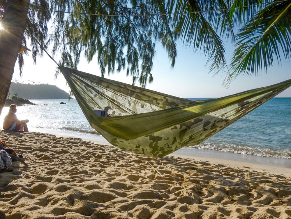 La Siesta travel hammock for two Colibri camo forest