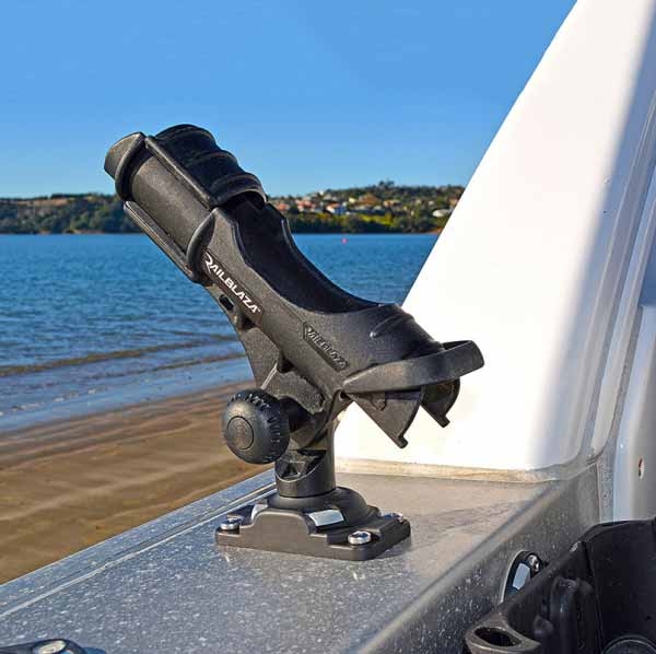 railblaza-starport-hd-kayak-and-boat-accessories-mount-RAILSTARHD-2.jpg