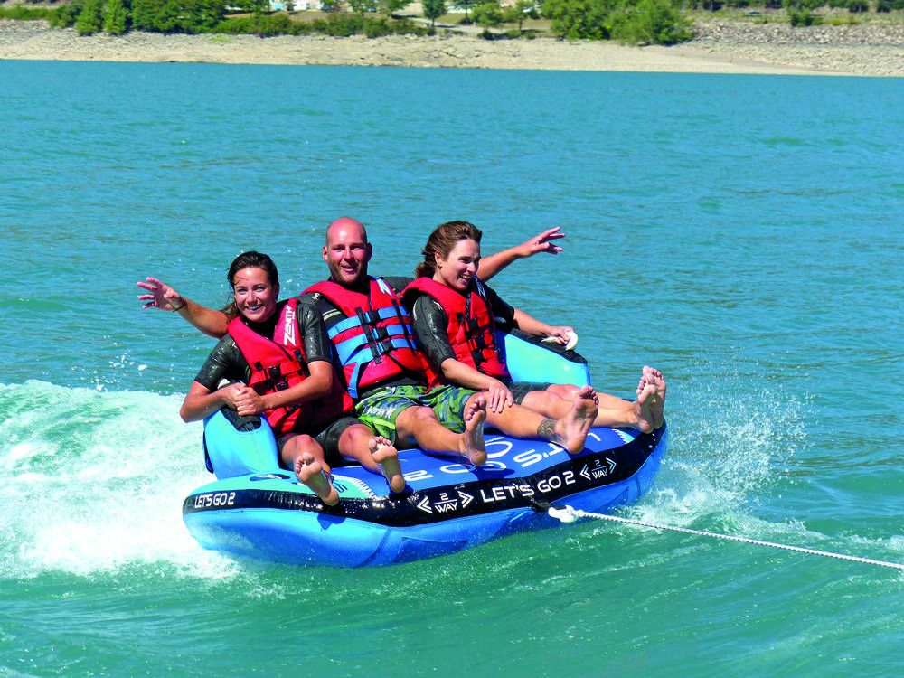 Spinera inflatable towable tube Lets Go 3