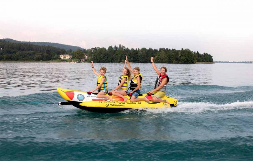 spinera-inflatable-towable-tube-rocket-4-SPINROCKET4-5.jpg