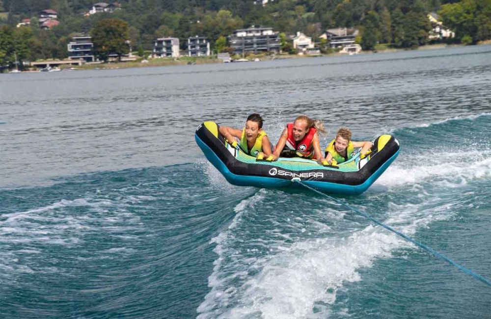 Spinera inflatable towable tube Wing 3