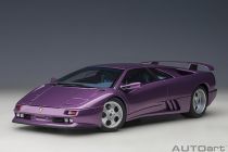 AutoArt Lamborghini Diablo SE30 violet 1:18
