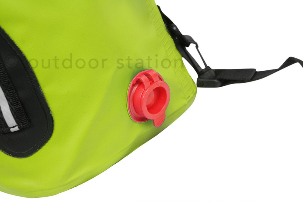 waterproof-backpack-bag-feelfree-go-pack-20l-gp20lme-7.jpg