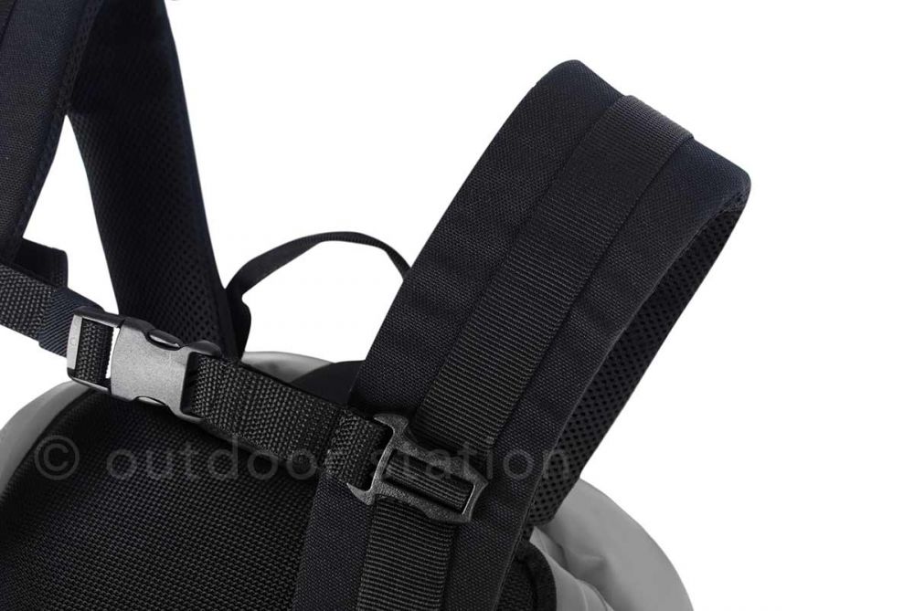 waterproof-backpack-feelfree-dry-tank-15l-tnk15gry-3.jpg