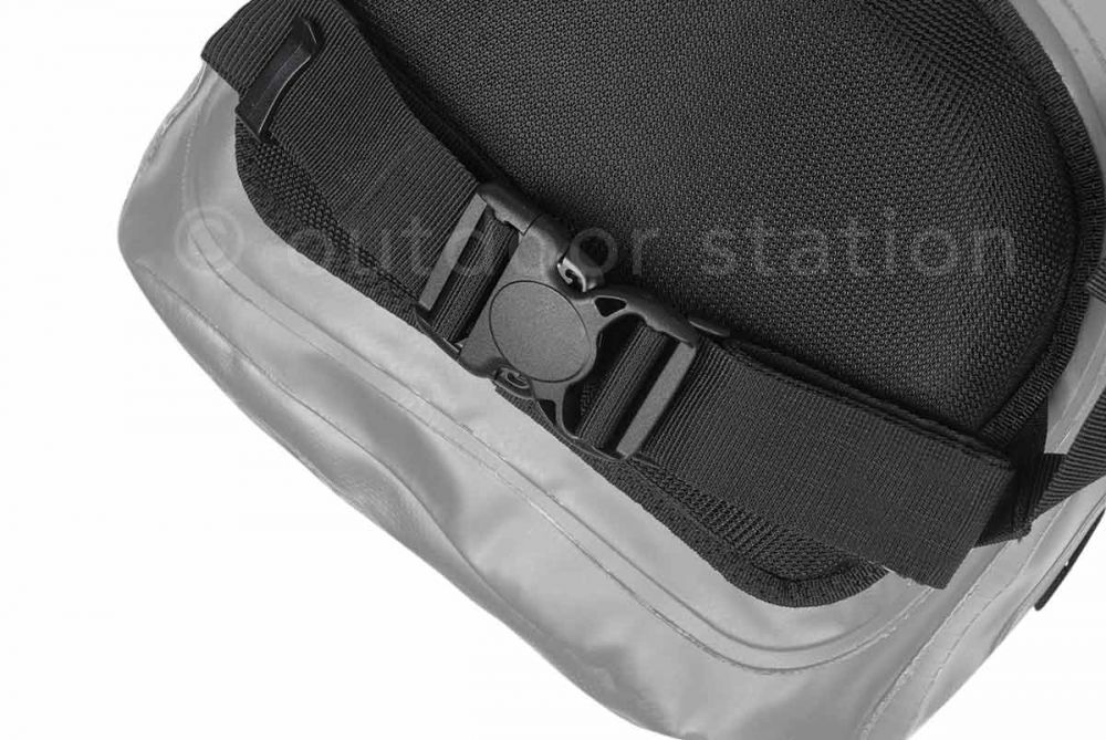 waterproof-backpack-feelfree-dry-tank-15l-tnk15gry-5.jpg