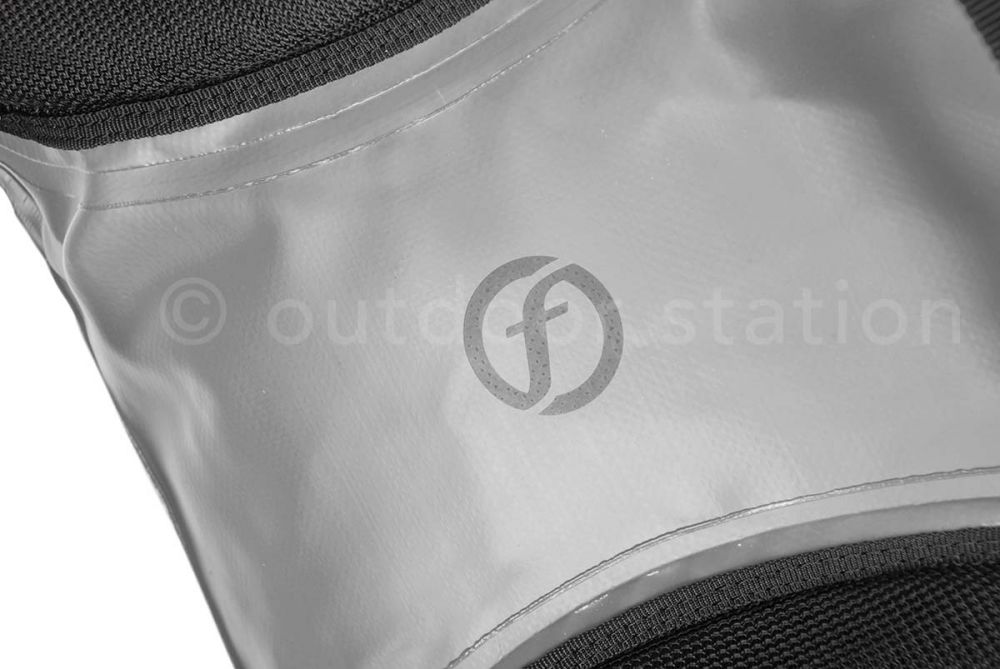 waterproof-backpack-feelfree-dry-tank-30l-tnk30gry-4.jpg