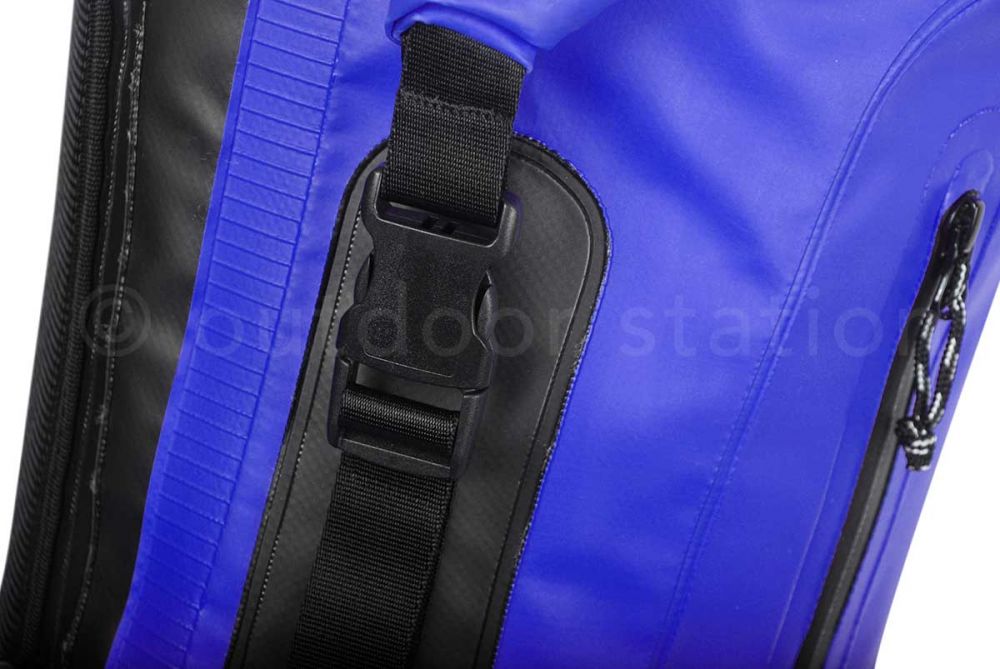 waterproof-motorcycle-backpack-feelfree-metro-15l-mtr15blu-6.jpg