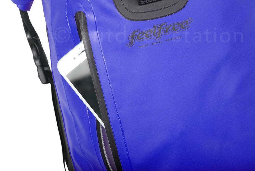 waterproof-motorcycle-backpack-feelfree-metro-25l-mtr25blu-9.jpg