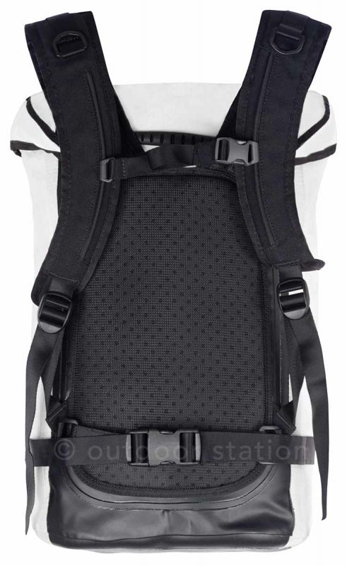 waterproof-urban-backpack-feelfree-track-25l-trk25wht-2.jpg