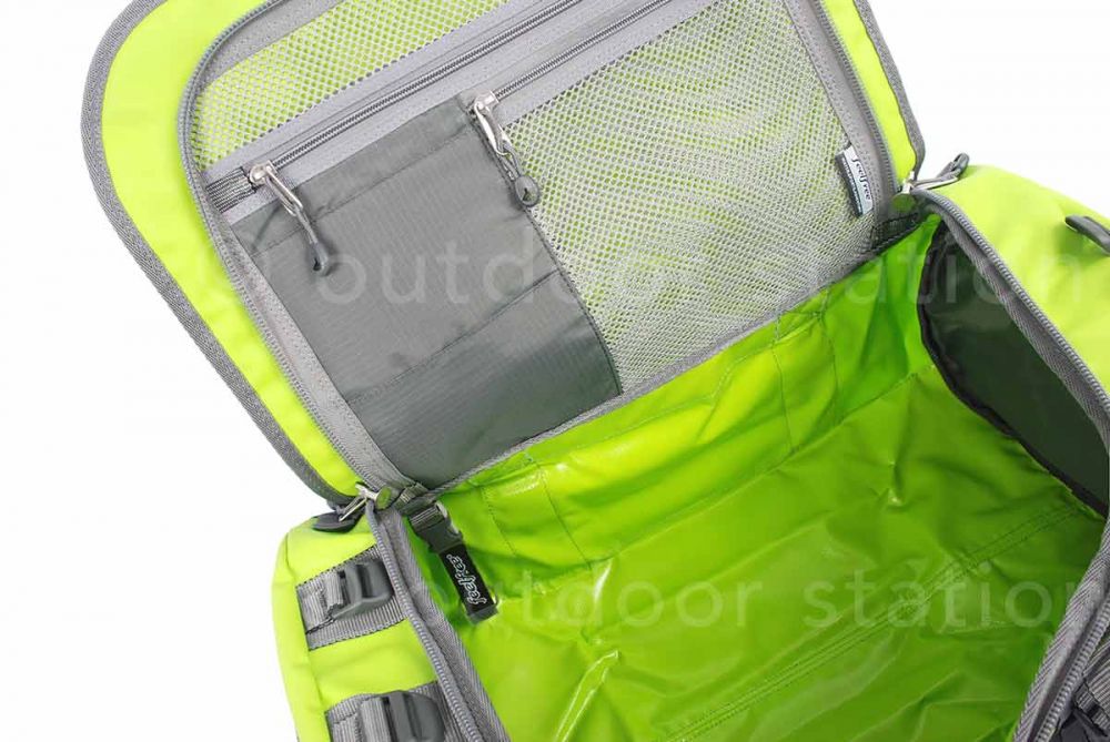 Weatherproof travel bag Feelfree Cruiser 42L Lime